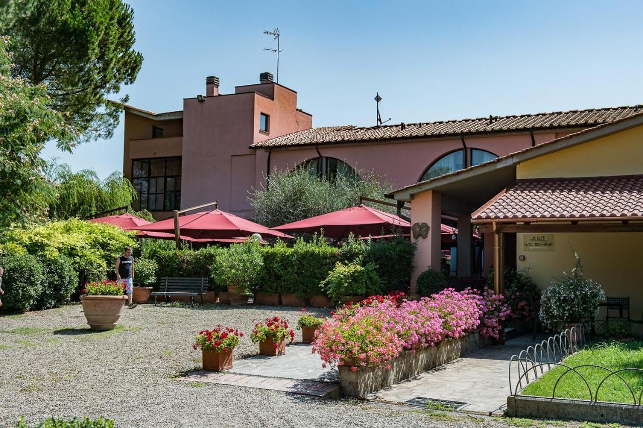 Hotel Molino D'Era Волтера Екстериор снимка