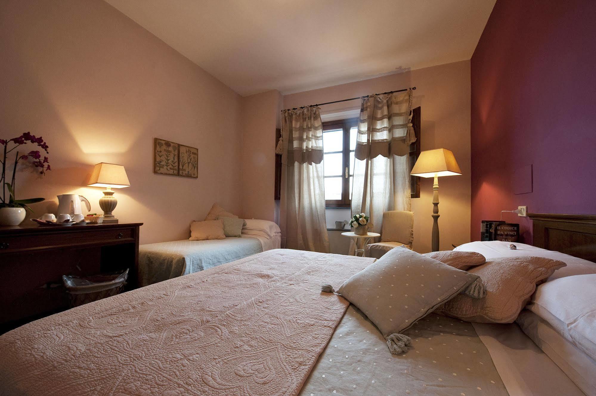 Hotel Molino D'Era Волтера Екстериор снимка