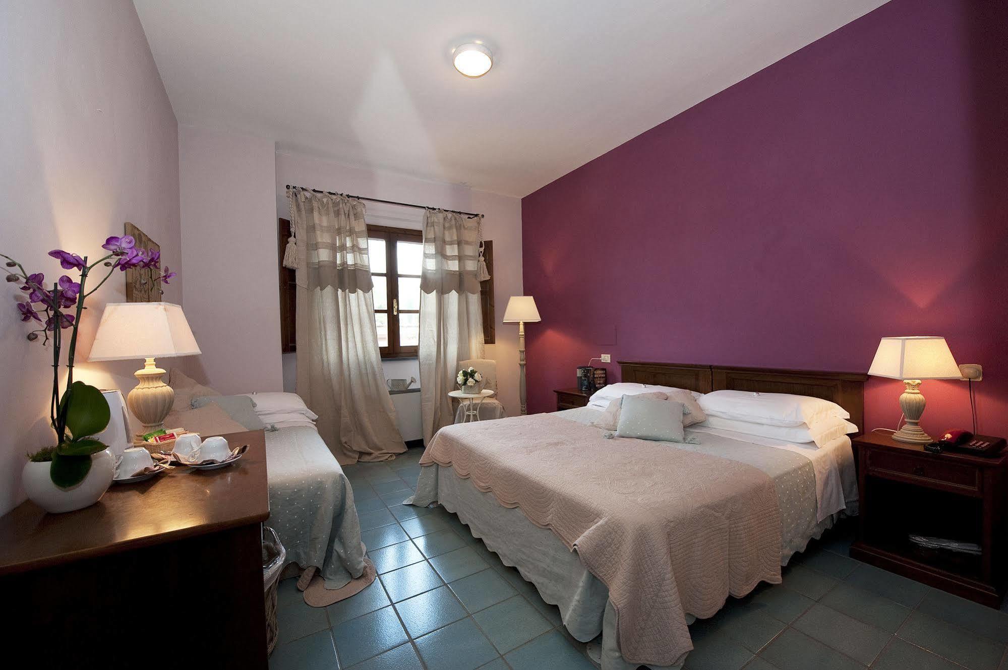Hotel Molino D'Era Волтера Екстериор снимка