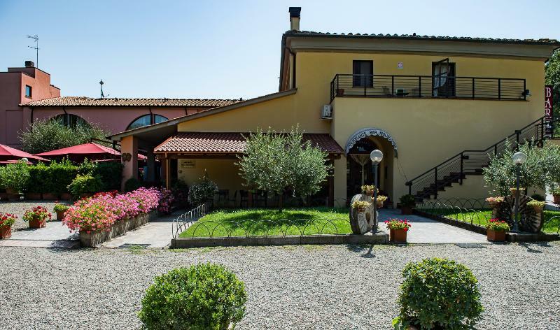 Hotel Molino D'Era Волтера Екстериор снимка